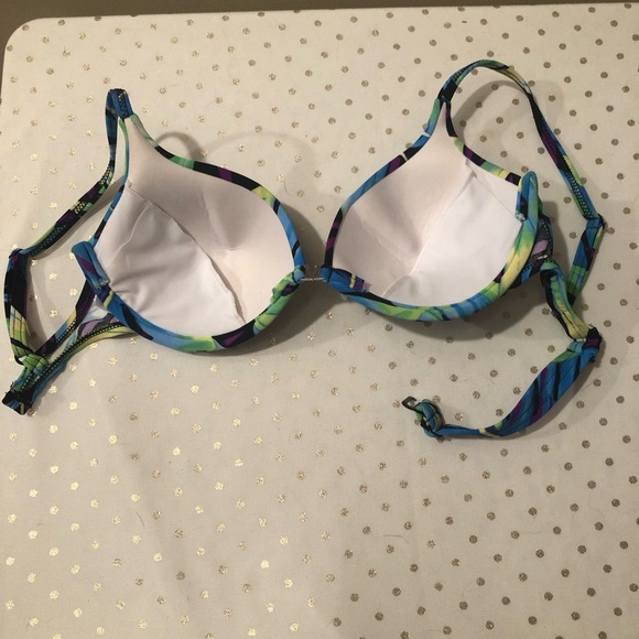 Venus Tropical Print Bikini Top Size C Cup - Picture 6 of 7